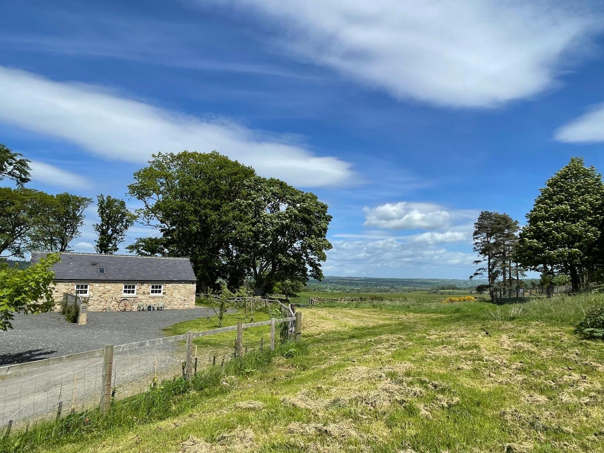 Stay On The Hill - Self Catered Cottages Laverick And Bothy Hexham Bagian luar foto